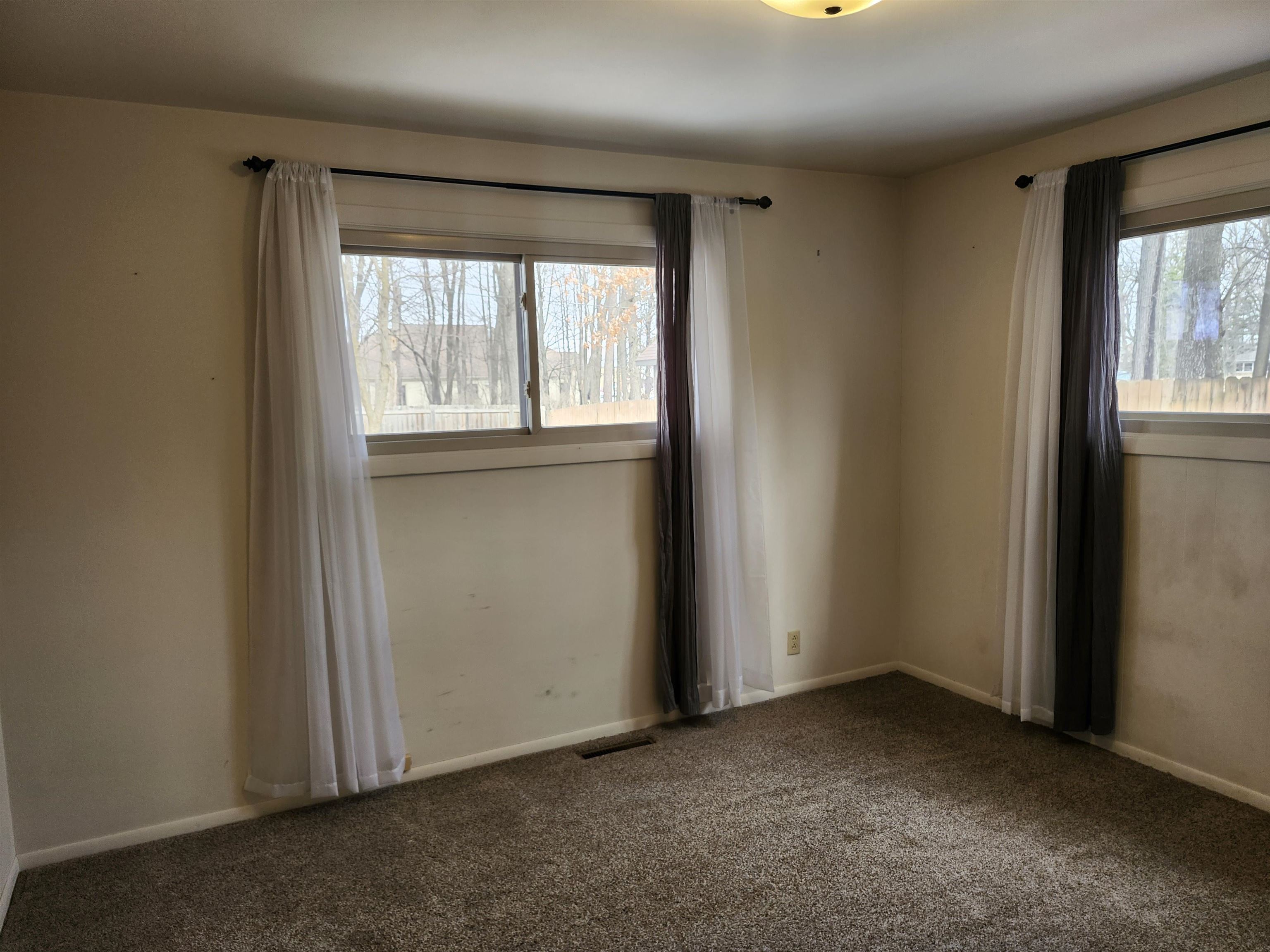 5526 Ellis Street Stevens Point, WI 54482 - Photo 15 of 35