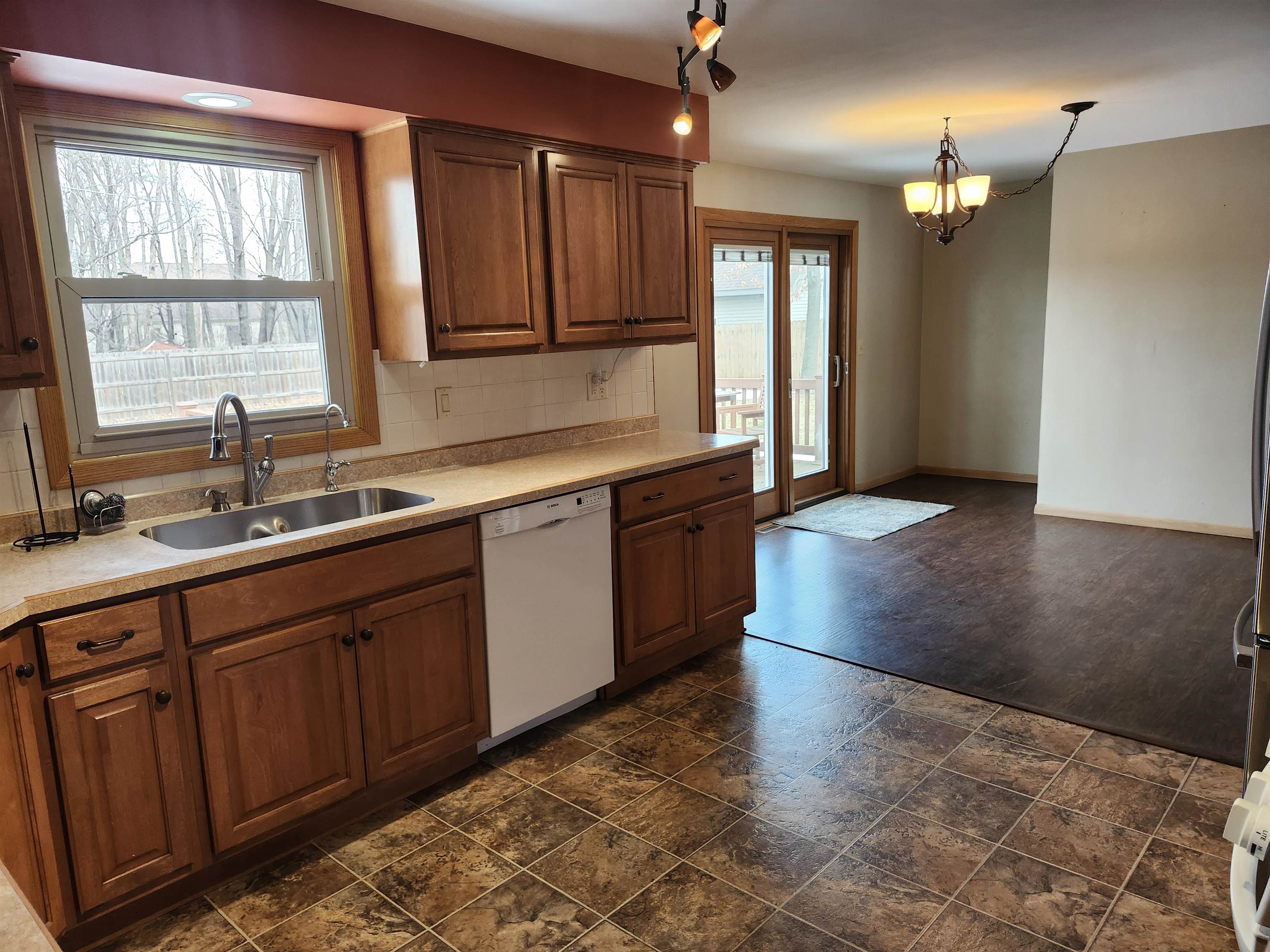 5526 Ellis Street Stevens Point, WI 54482 - Photo 17 of 35