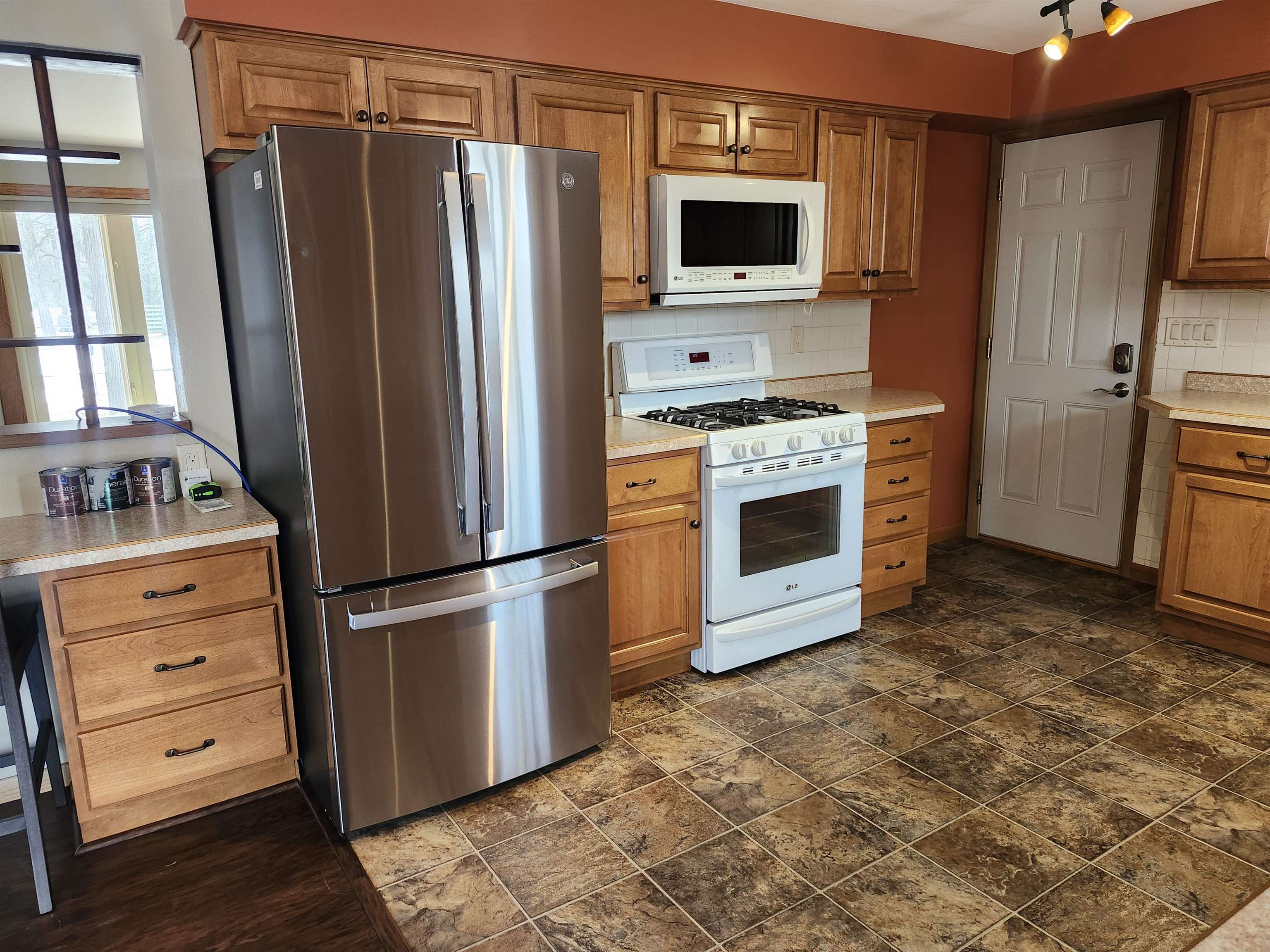 5526 Ellis Street Stevens Point, WI 54482 - Photo 5 of 35