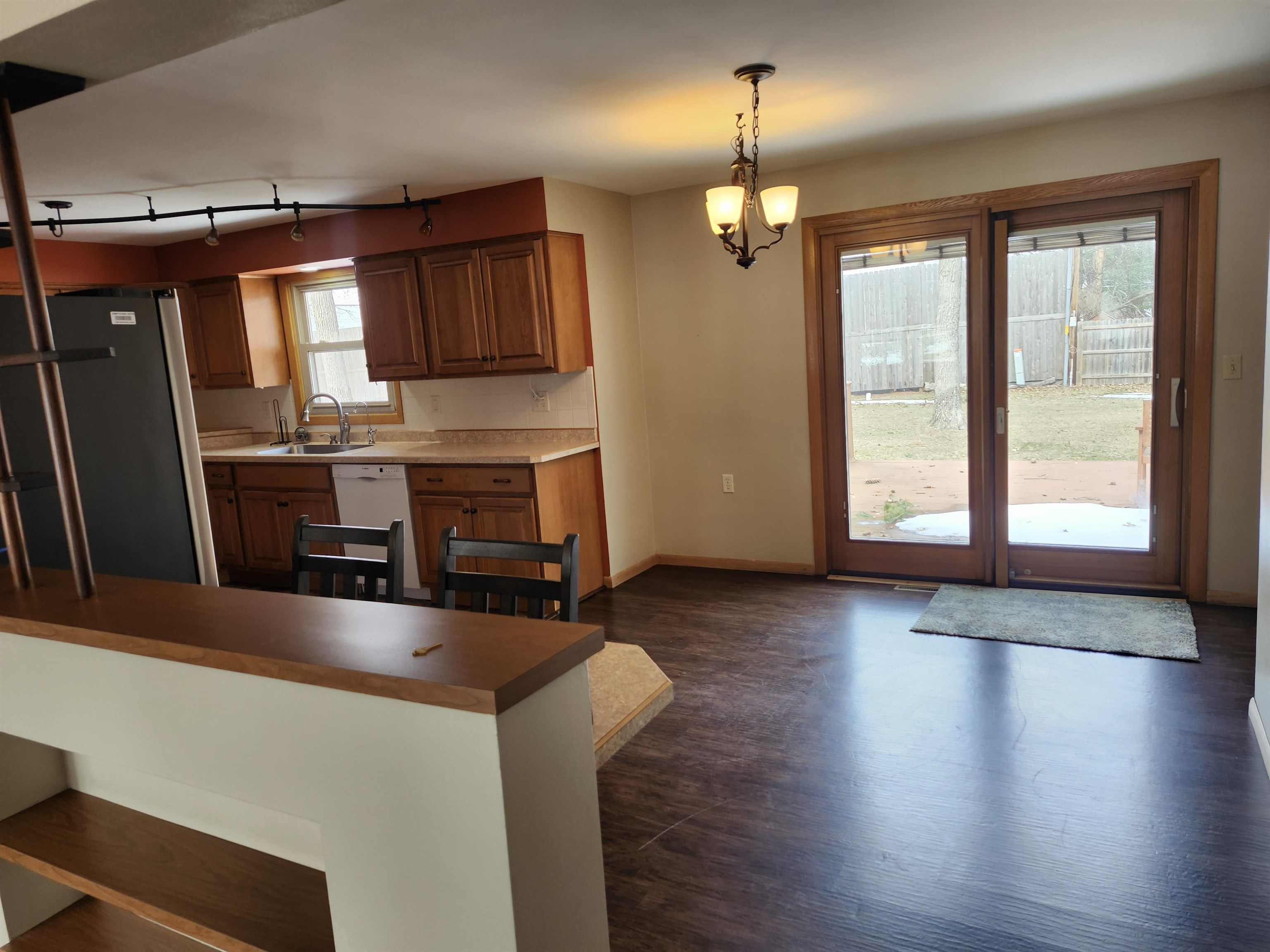 5526 Ellis Street Stevens Point, WI 54482 - Photo 7 of 35