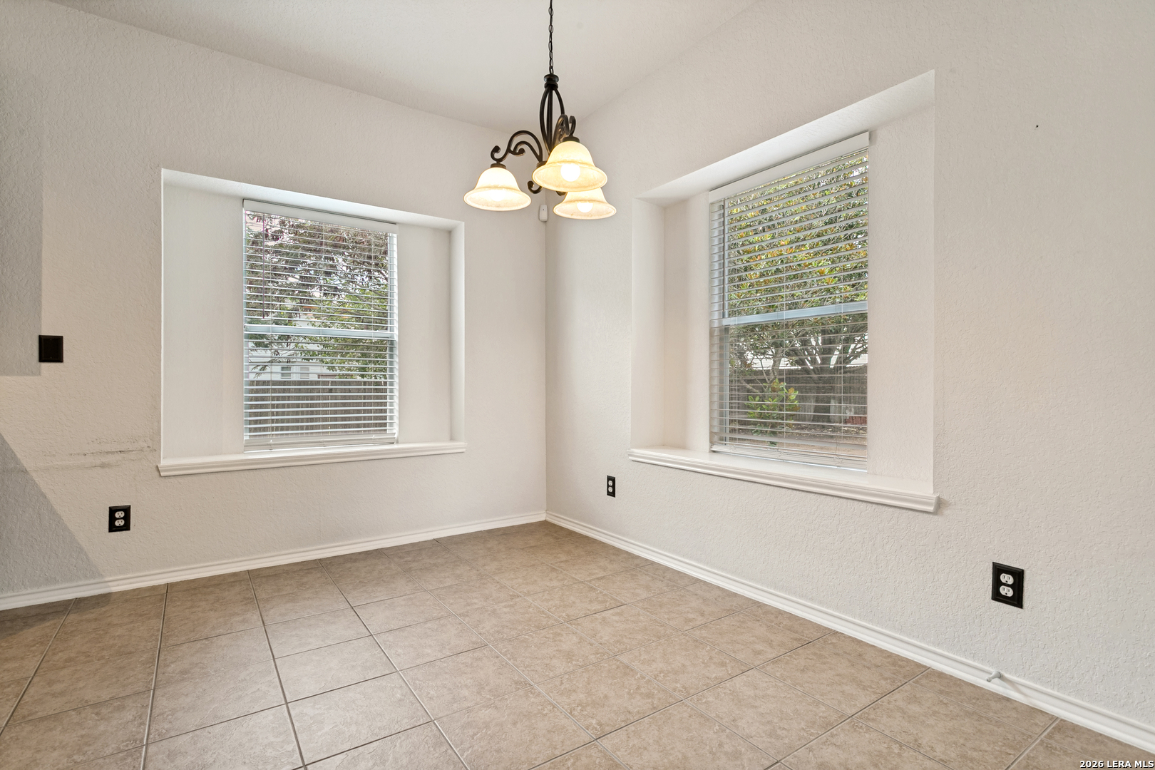 11103 Verbena Path Helotes, TX 78023 - Photo 16 of 25