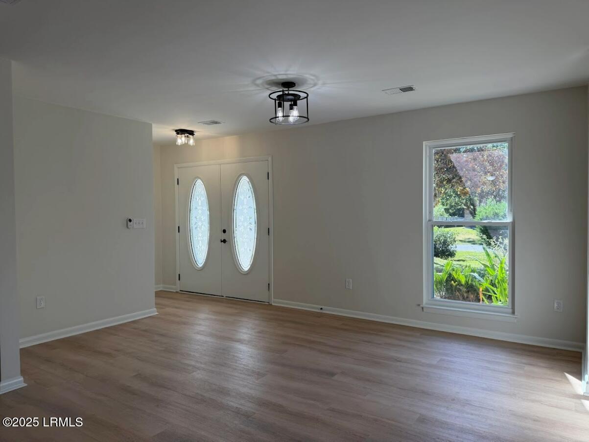 2221 State Rd S-7-490 Beaufort, SC 29902 - Photo 15 of 49 image (46)