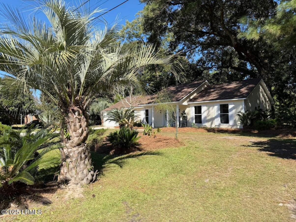 2221 State Rd S-7-490 Beaufort, SC 29902 - Photo 5 of 49 image (62)