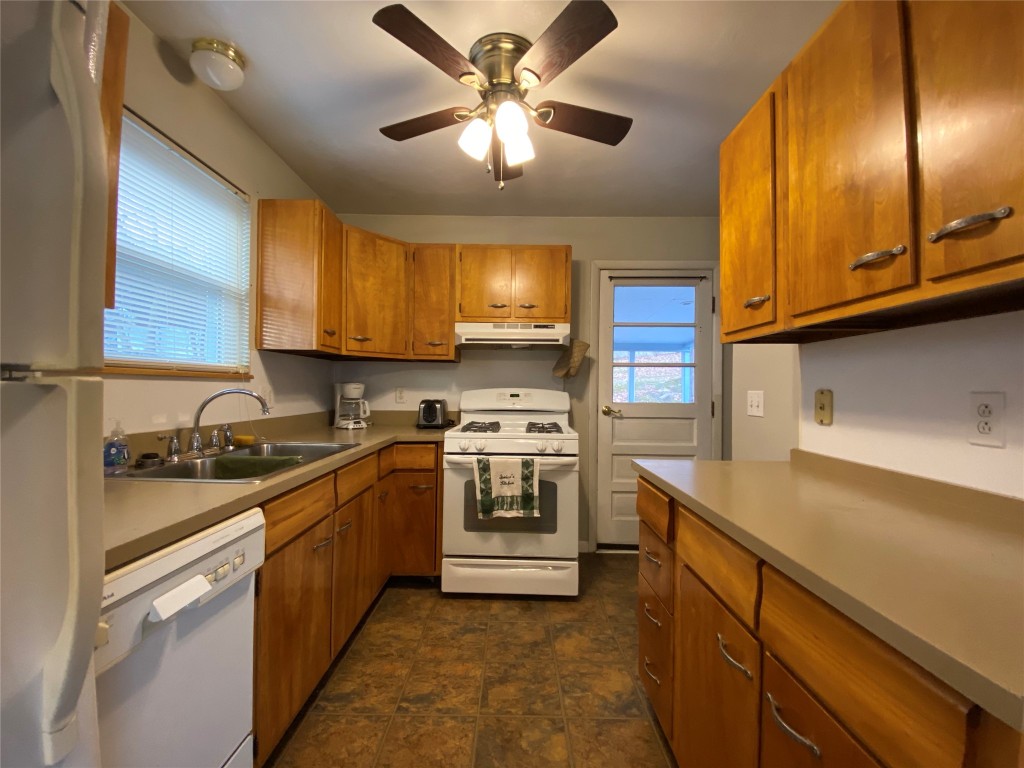 900 Zeggert Road Endicott, NY 13760 - Photo 4 of 13 Gallery Image 4