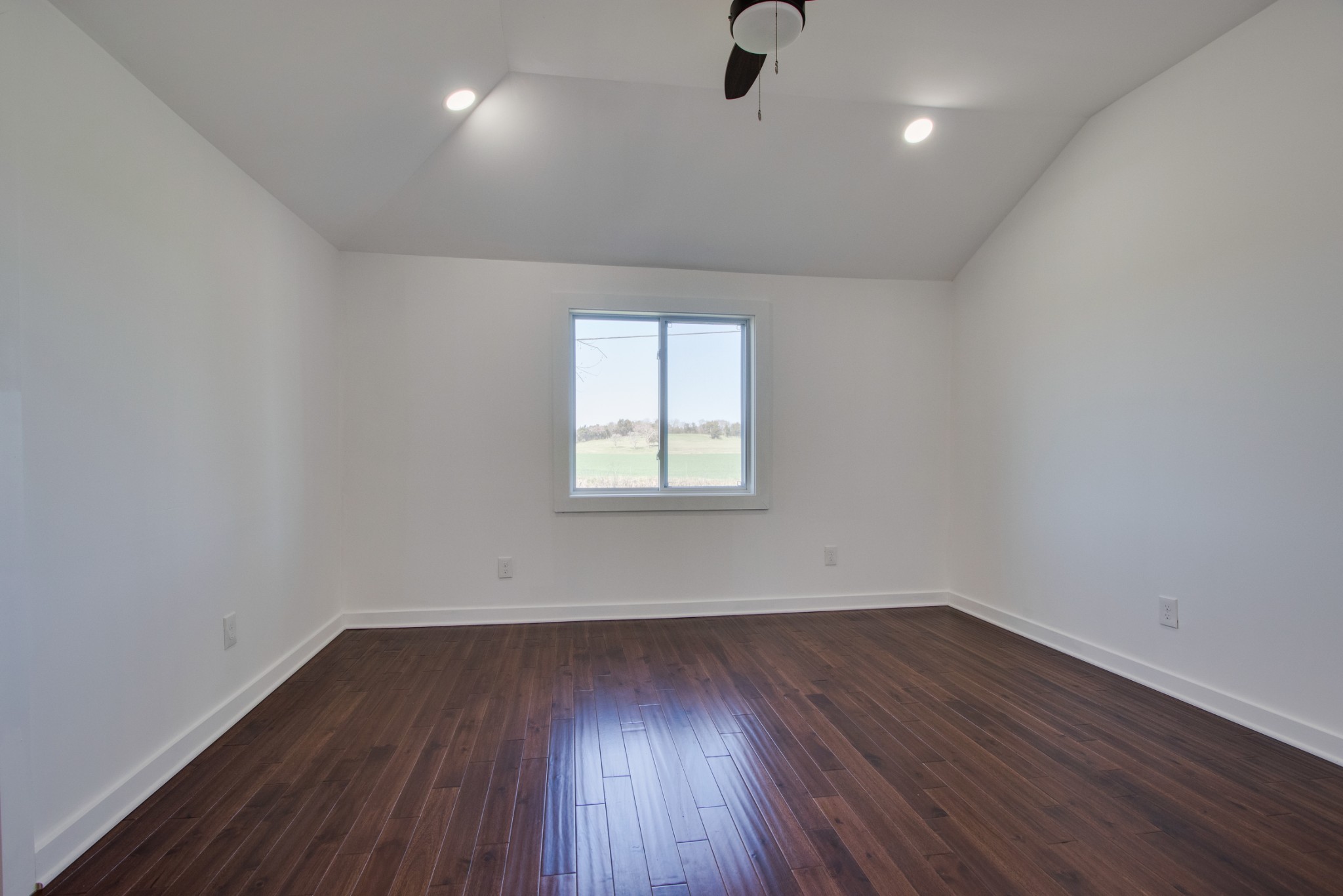 60 Wilburn Hollow Road Riddleton, TN 37151 - Photo 16 of 35 Gallery Image 16