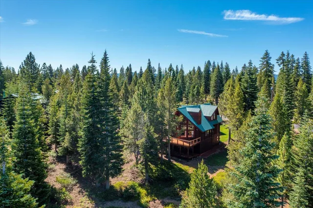 $1,495,000 | 15009 Ski Slope Way, Truckee, CA 96161