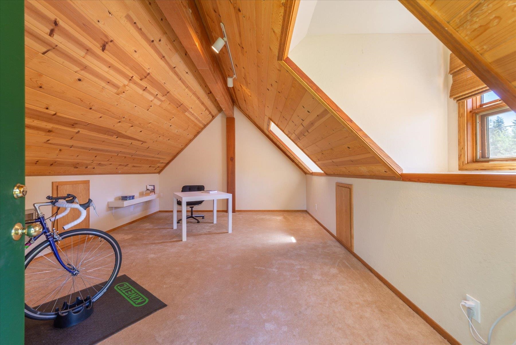 15009 Ski Slope Way Truckee, CA 96161 - Photo 24 of 28 a view of a room with gym equipment