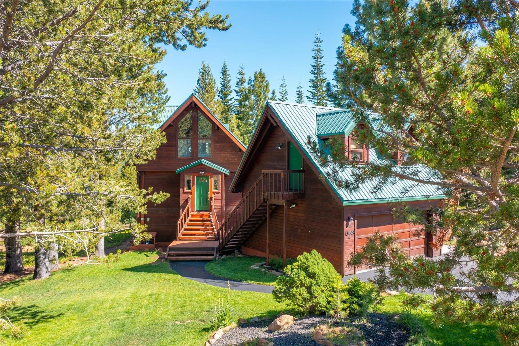 15009 Ski Slope Way Truckee, CA 96161 - Photo 5 of 28 a view of a house with a yard