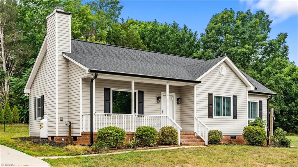 8309 Deep Valley Road Summerfield, NC 27358 - Photo 2 of 36 Gallery Image 2