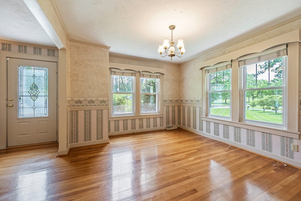 1714 Fort Chiswell Road Max Meadows, VA 24360 - Photo 11 of 100 Gallery Image 11