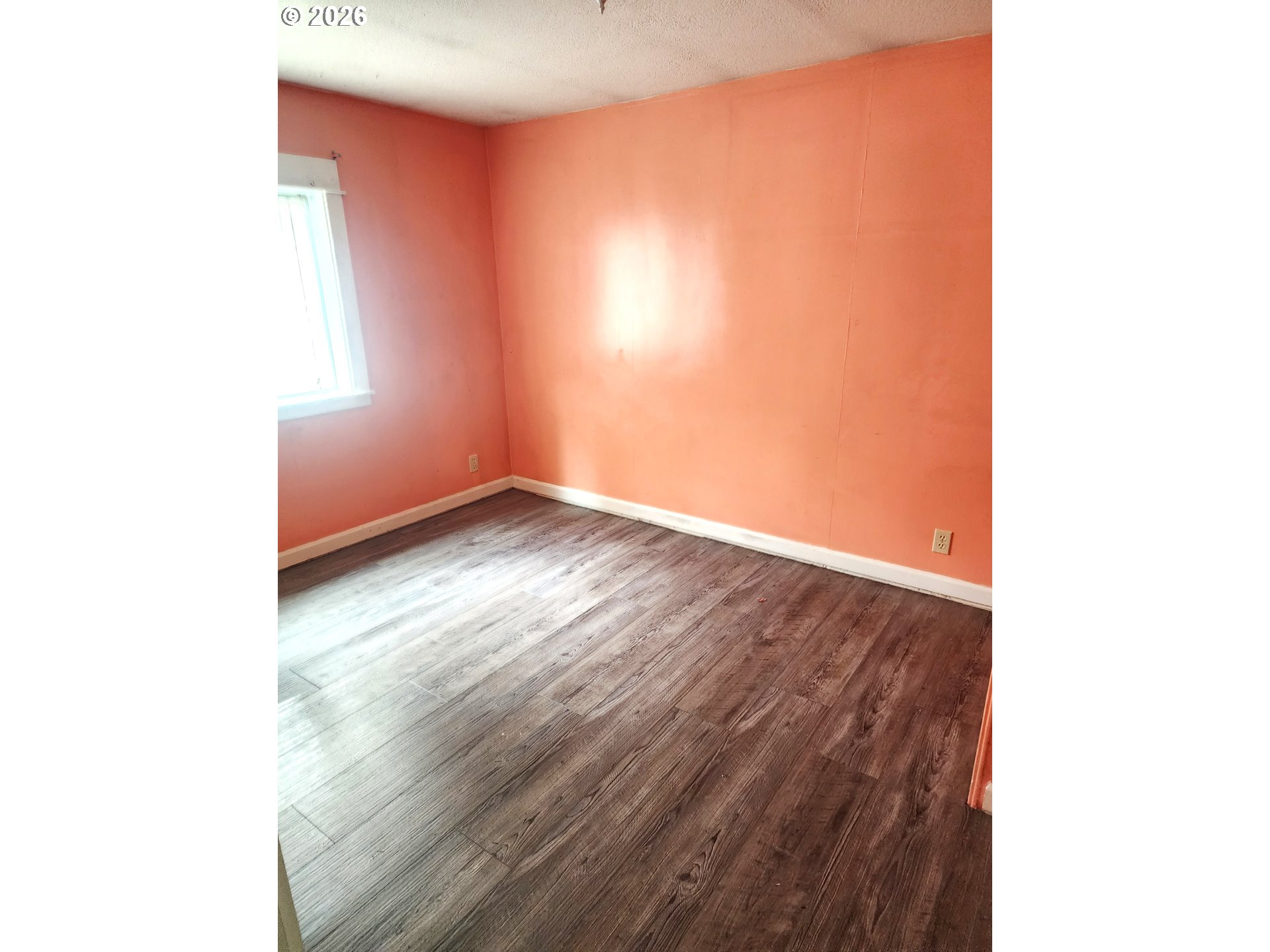 85106 Territorial Highway Eugene, OR 97402 - Photo 10 of 48 a view of an empty room