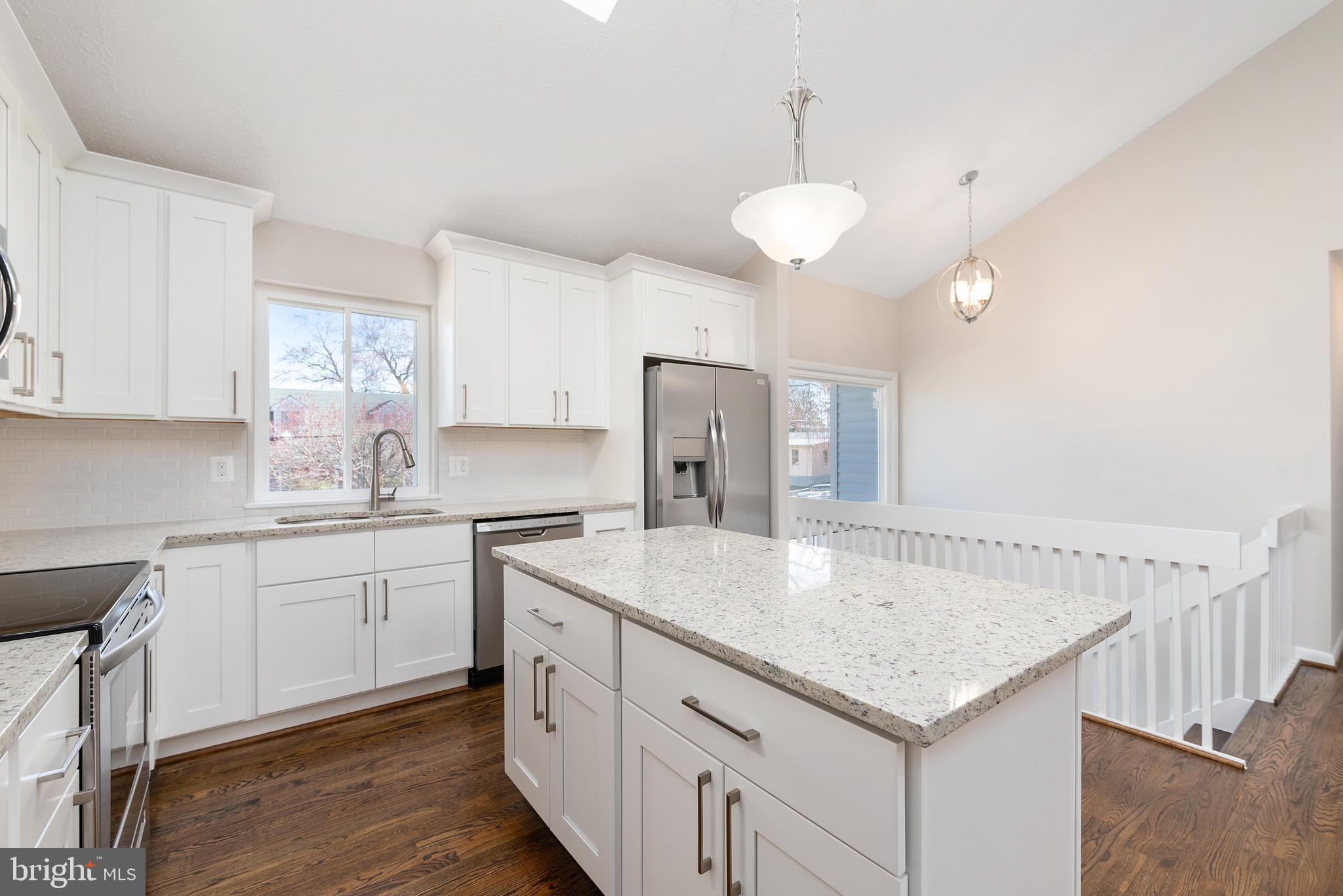 1634 Midland Road Edgewater, MD 21037 - Photo 3 of 30 Gallery Image 3