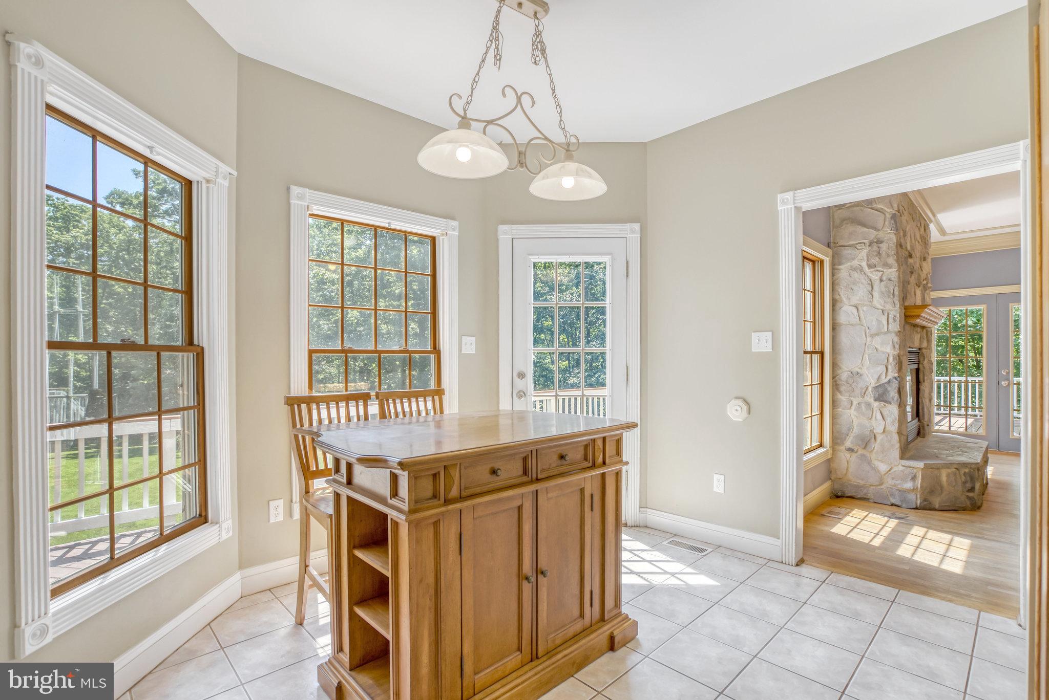 1971 Mountain Road Haymarket, VA 20169 - Photo 18 of 82