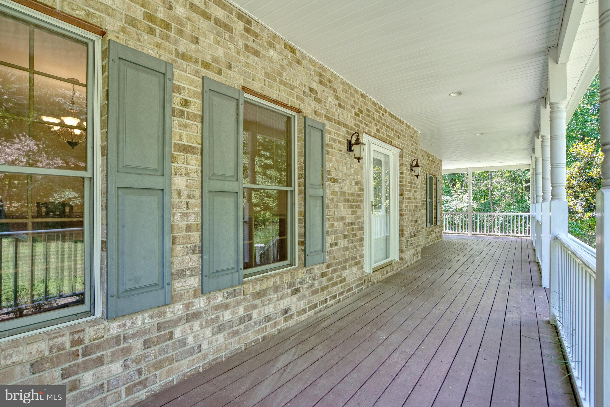 1971 Mountain Road Haymarket, VA 20169 - Photo 4 of 82