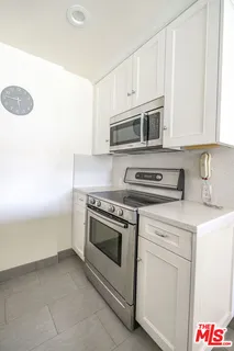 $1,149,000 | 1155 North La Cienega Boulevard, Unit 509, West Hollywood, CA 90069