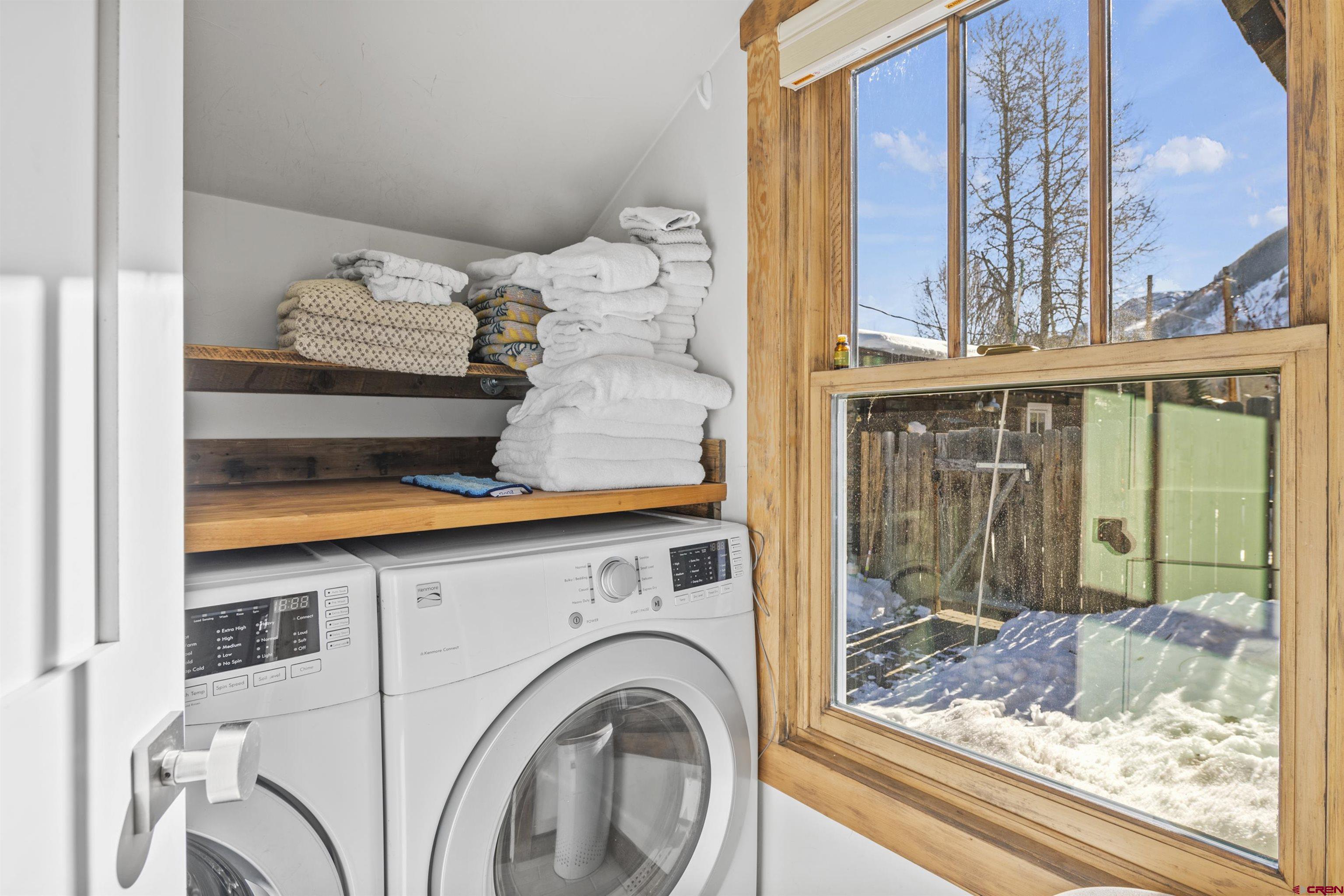 640 Elk Avenue Crested Butte, CO 81224 - Photo 36 of 45 a view of living room