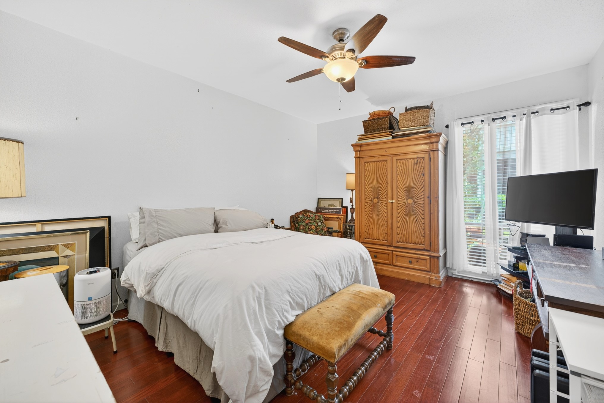 2100 Tanglewilde Street, Unit 225 Houston, TX 77063 - Photo 22 of 36