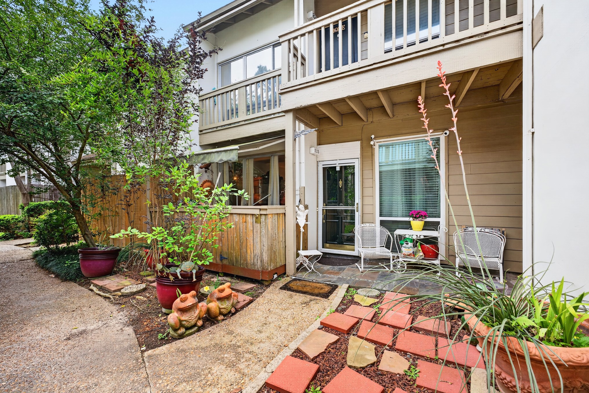 2100 Tanglewilde Street, Unit 225 Houston, TX 77063 - Photo 31 of 36