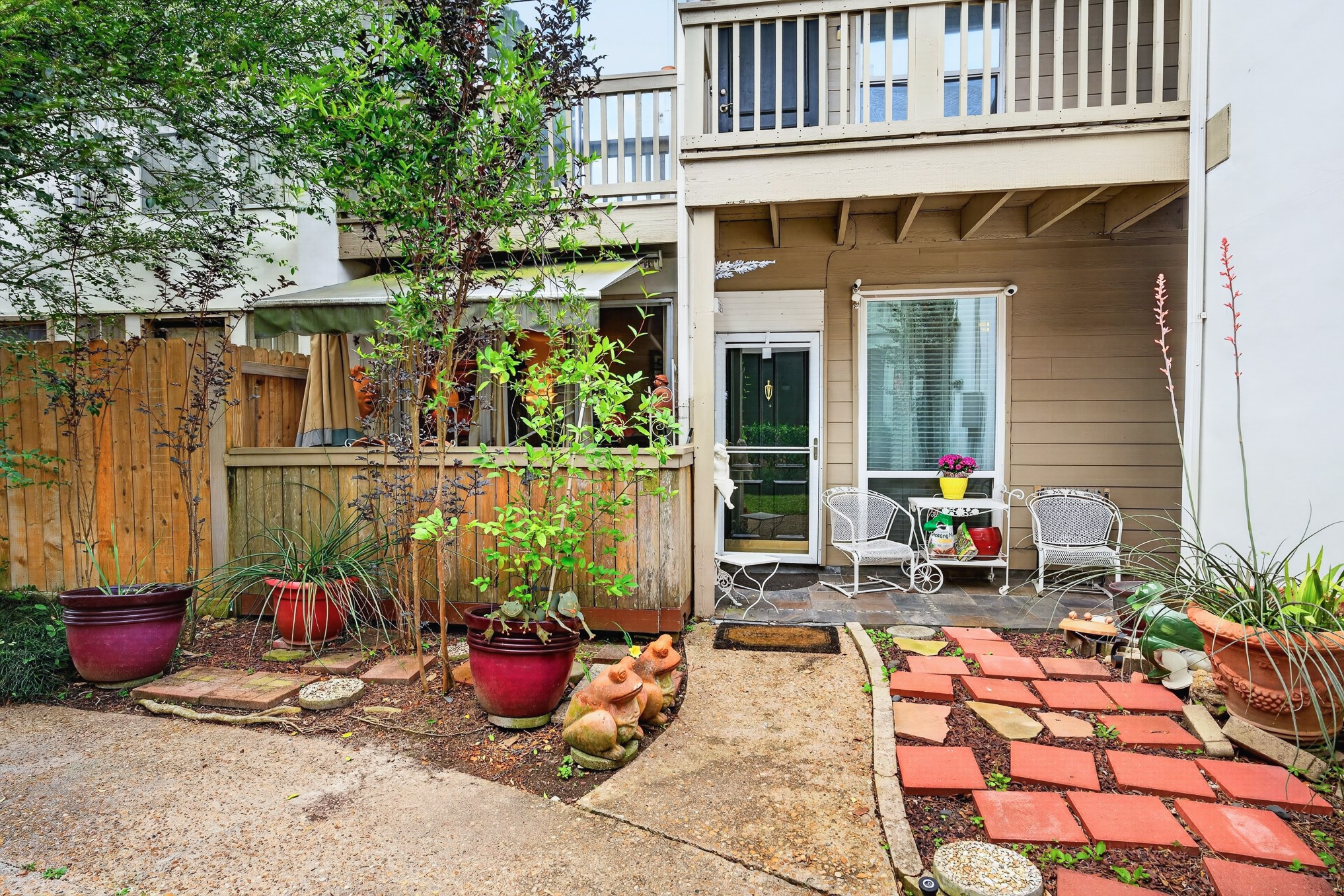 2100 Tanglewilde Street, Unit 225 Houston, TX 77063 - Photo 32 of 36