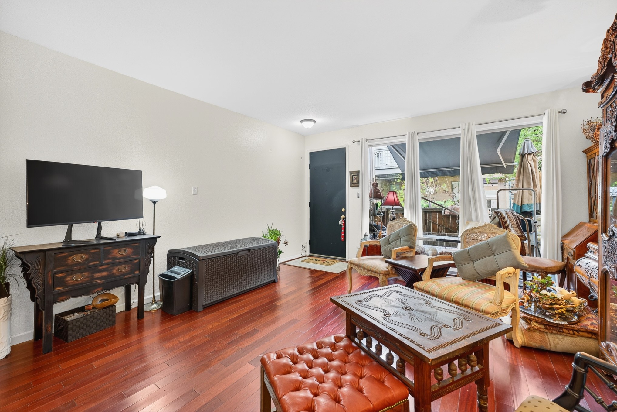 2100 Tanglewilde Street, Unit 225 Houston, TX 77063 - Photo 8 of 36