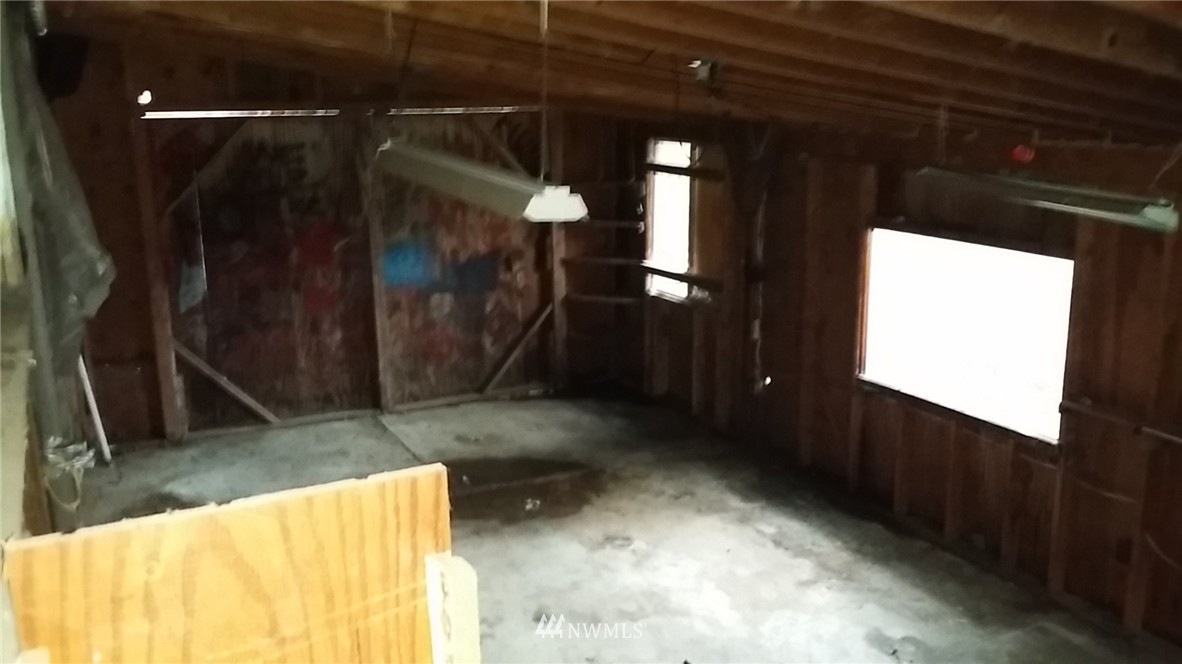 4000 Long Lake Road Southeast Port Orchard, WA 98366 - Photo 10 of 10 Gallery Image 10