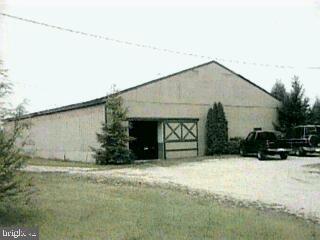 335 Roberts Road Littlestown, PA 17340 - Photo 2 of 4