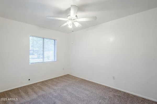 $330,000 | 16 West Loma Vista Drive, Unit 104, Tempe, AZ 85282