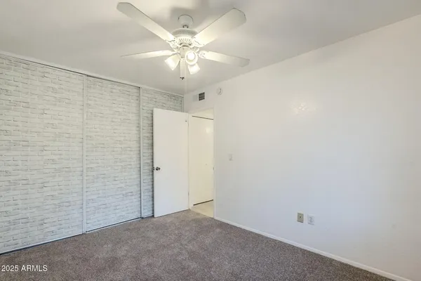 $330,000 | 16 West Loma Vista Drive, Unit 104, Tempe, AZ 85282