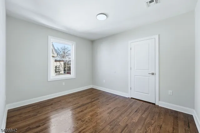 $5,000 | 46 Eppirt Street, Unit 2, East Orange, NJ 07018