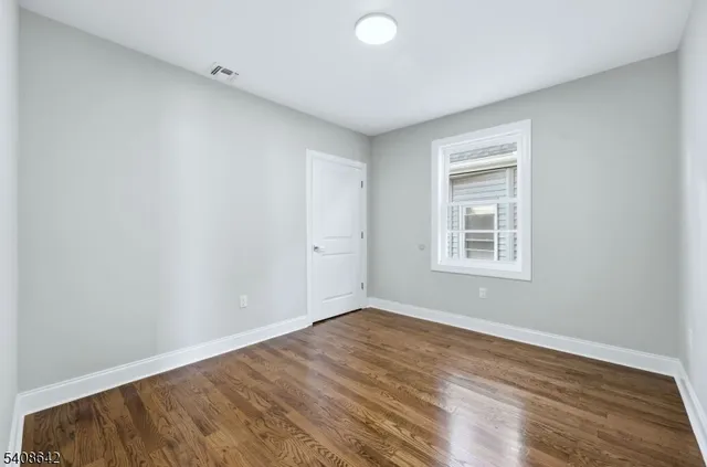 $5,000 | 46 Eppirt Street, Unit 2, East Orange, NJ 07018