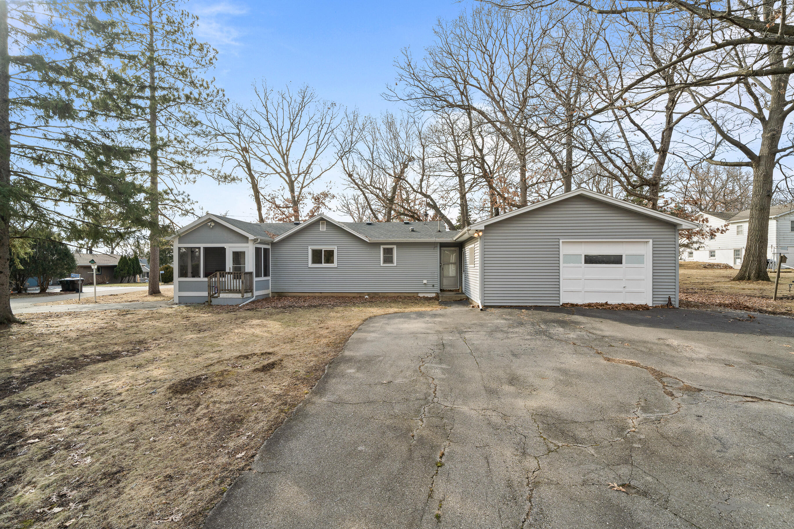 W3724 Washington Drive Geneva, WI 53147 - Photo 58 of 61 W3724 Washington Dr-54