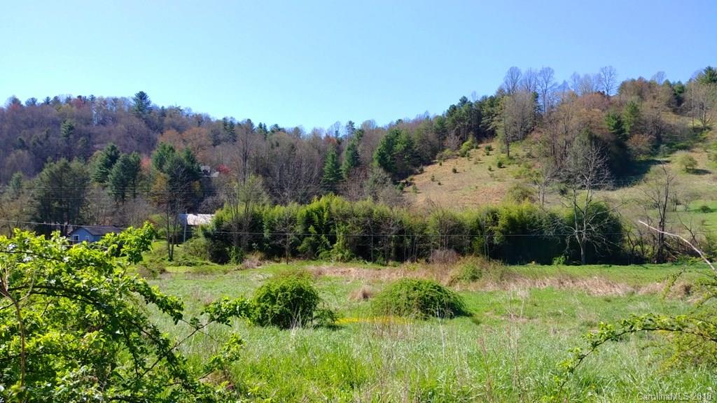 4 Sutton Town Road, Unit 4 Waynesville, NC 28785 - Photo 1 of 11
