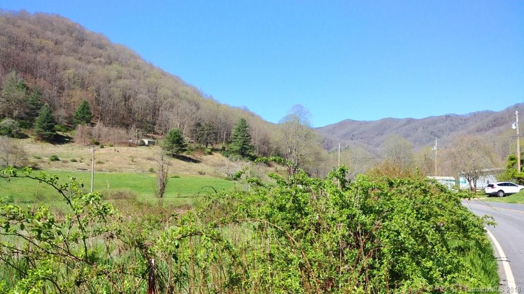 4 Sutton Town Road, Unit 4 Waynesville, NC 28785 - Photo 7 of 11