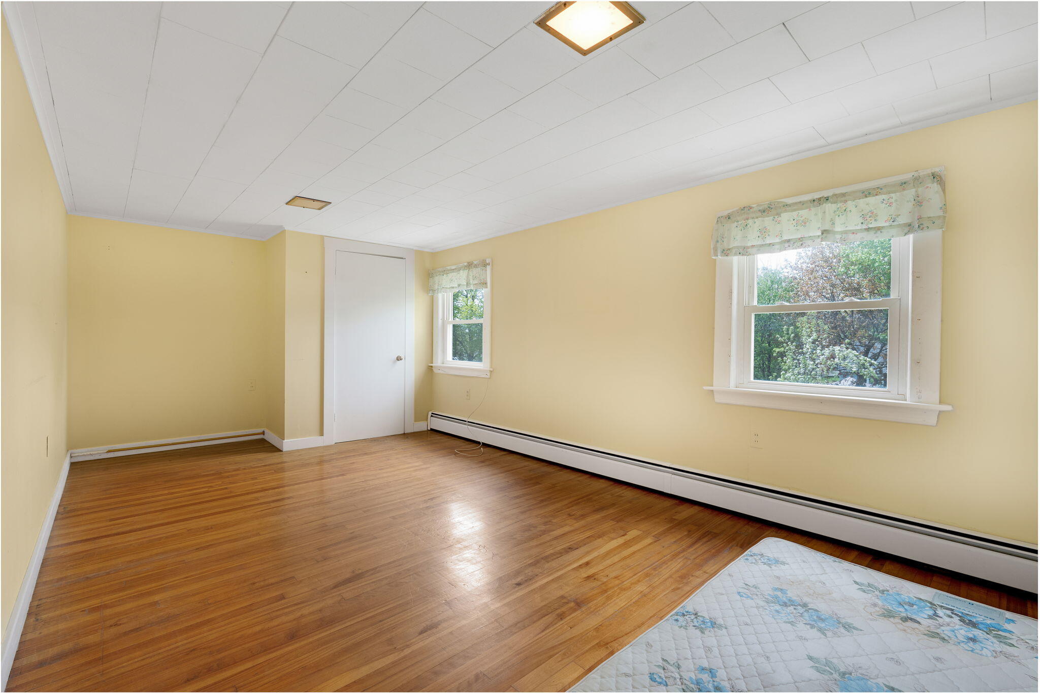 26 Maple Street East Millinocket, ME 04430 - Photo 13 of 45 34-web-or-mls-26-maple-st