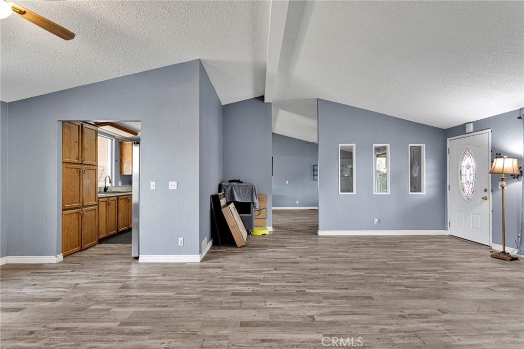 20843 Waalew Road, Unit C6 Apple Valley, CA 92307 - Photo 10 of 39