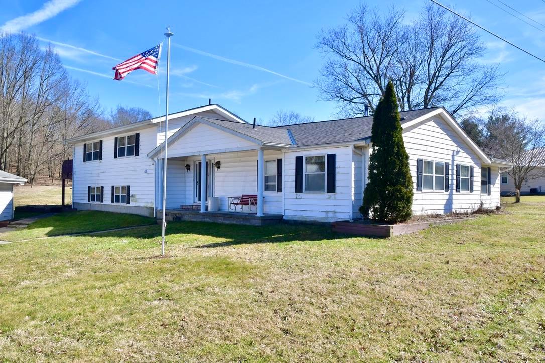 8950 Black Run Road Nashport, OH 43830 - Photo 2 of 35