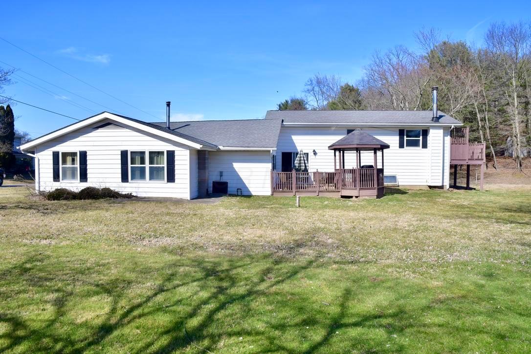 8950 Black Run Road Nashport, OH 43830 - Photo 4 of 35