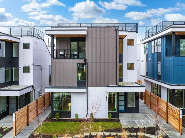 a view of a house with swimming pool