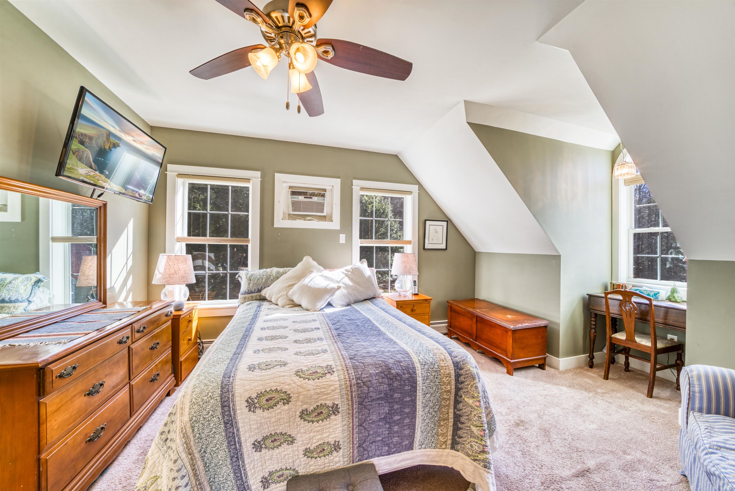 164 Crescent Lake Road Acworth, NH 03773 - Photo 11 of 40