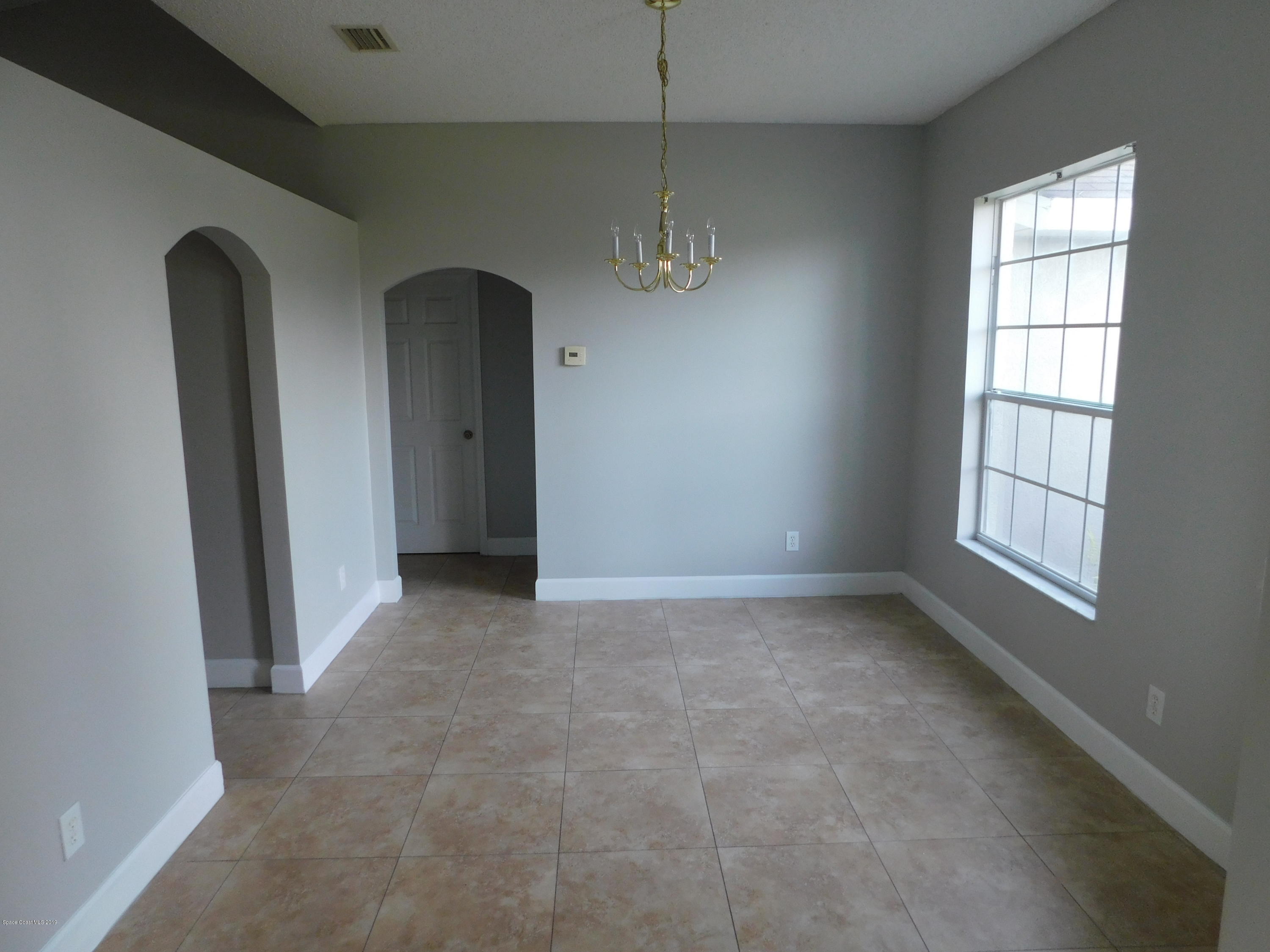 423 Oakmon 013