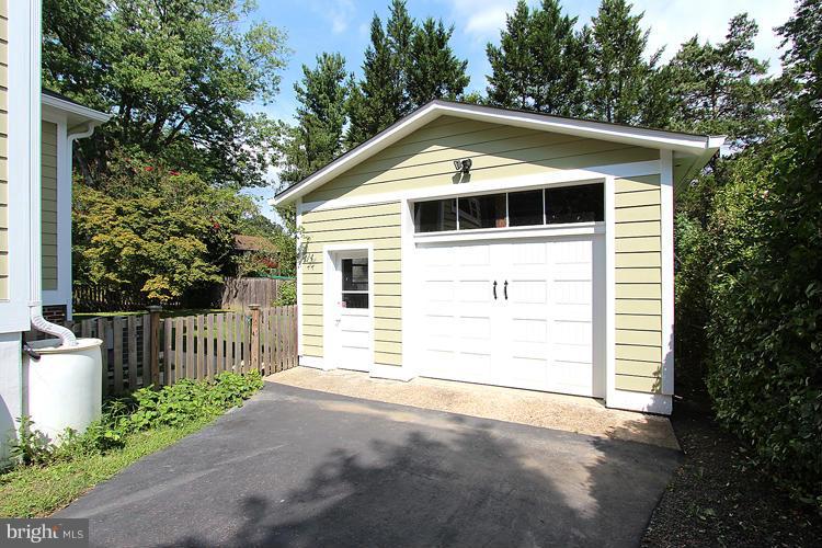 7605 Arden Road Cabin John, MD 20818 - Photo 27 of 28 Oversize Garage