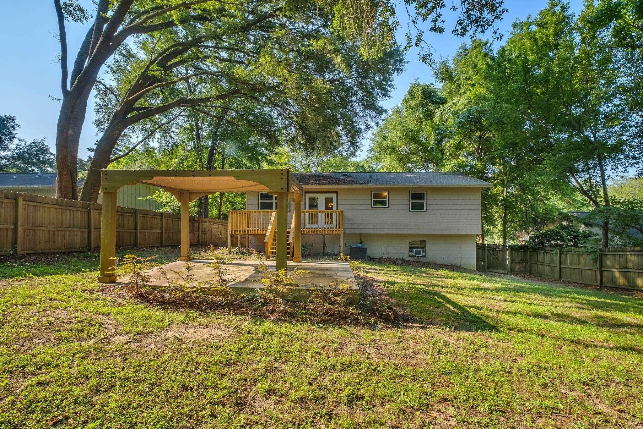 2760 Raintree Circle Tallahassee, FL 32308 - Photo 6 of 38 Gallery Image 6