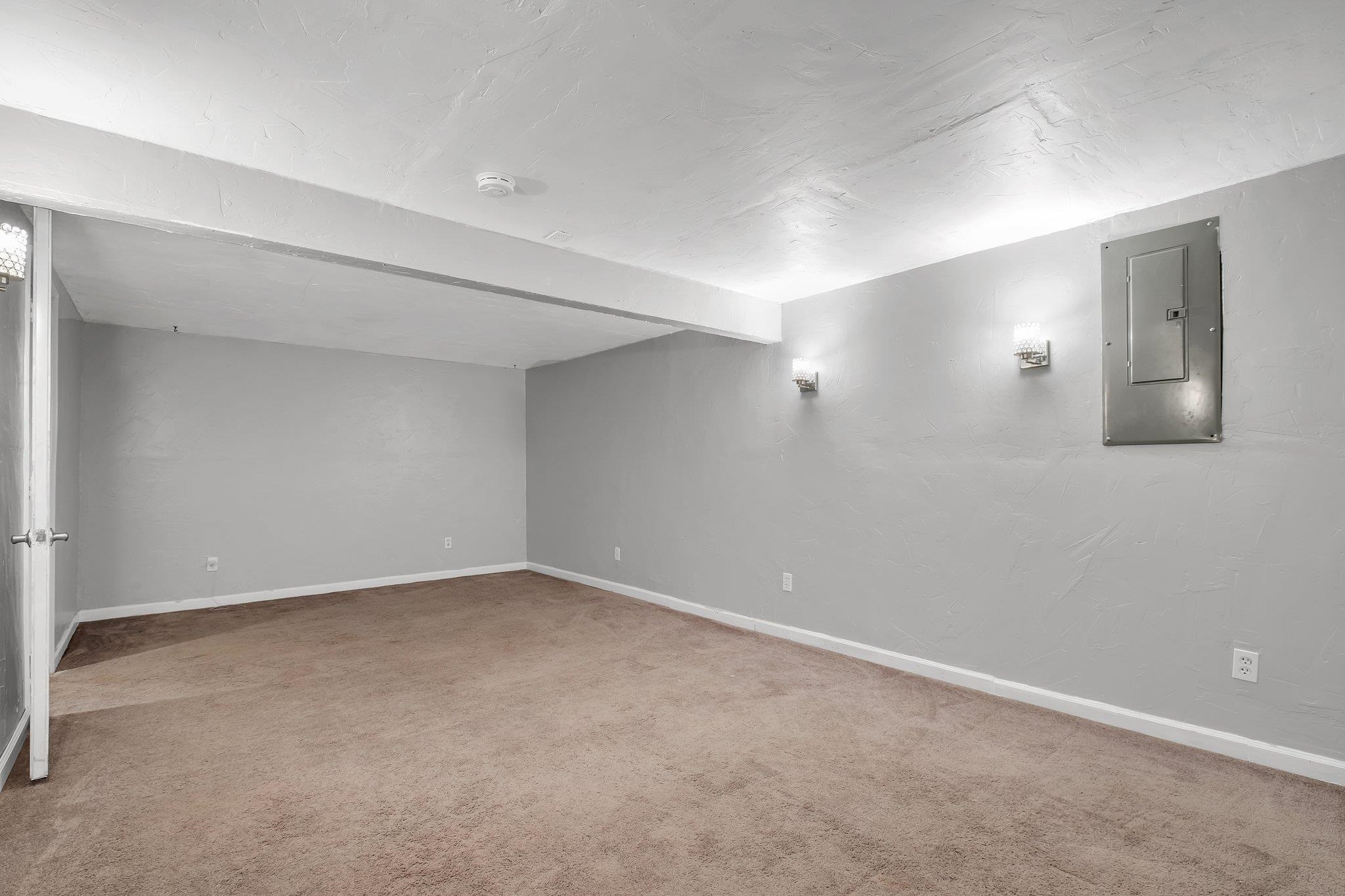 2760 Raintree Circle Tallahassee, FL 32308 - Photo 9 of 38 Gallery Image 9