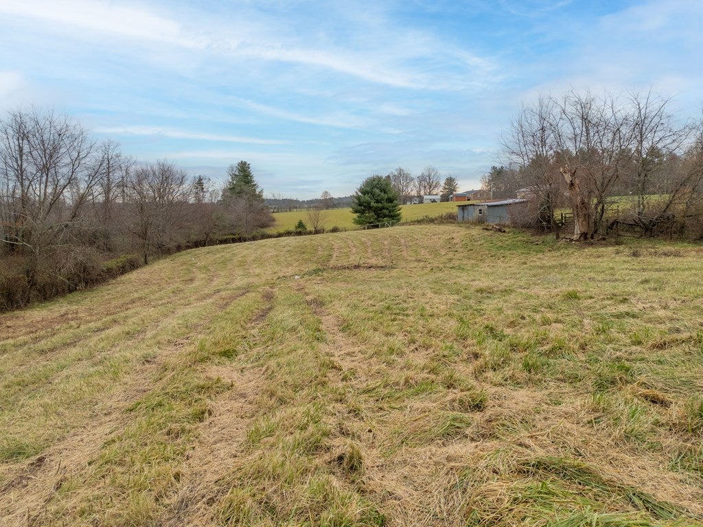 1753 Rescue Road Austinville, VA 24312 - Photo 75 of 83 Gallery Image 75