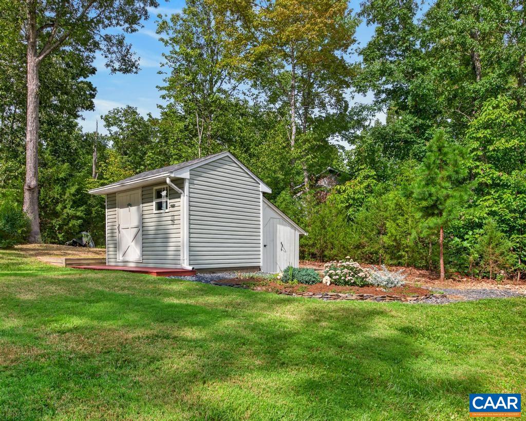 368 Hummingbird Road Scottsville, VA 24590 - Photo 36 of 46 Gallery Image 36