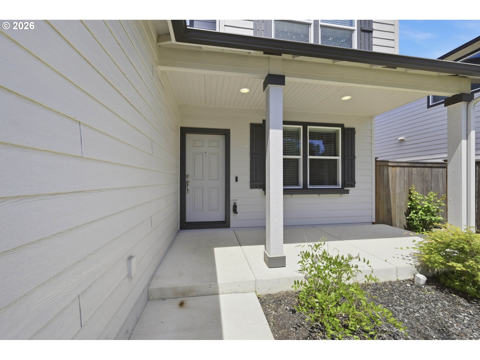 5290 Squirrel Street Springfield, OR 97478 - Photo 7 of 47