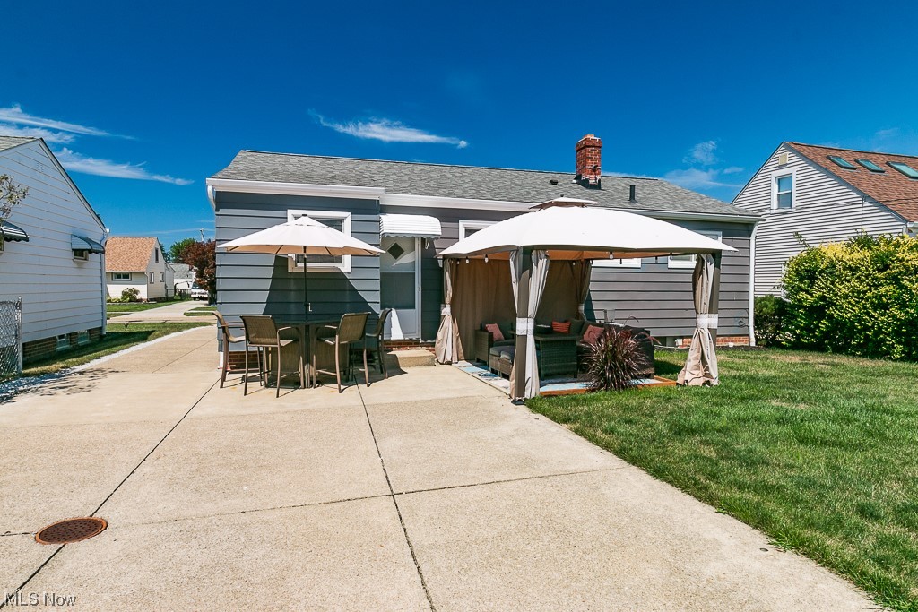 30308 Barjode Road Willowick, OH 44095 - Photo 4 of 35