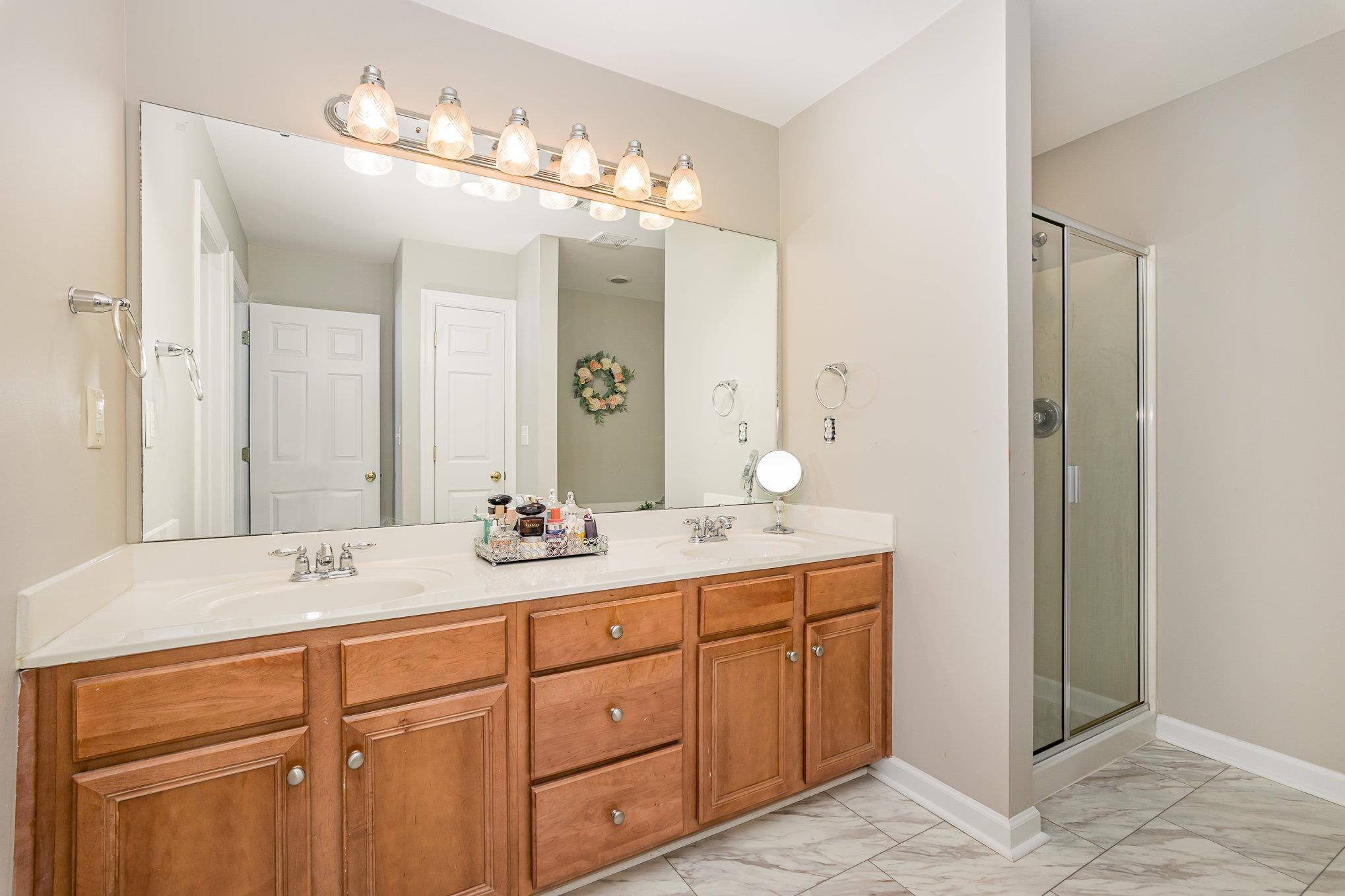 8036 Satillo Lane Raleigh, NC 27616 - Photo 18 of 28 Primary Bathroom