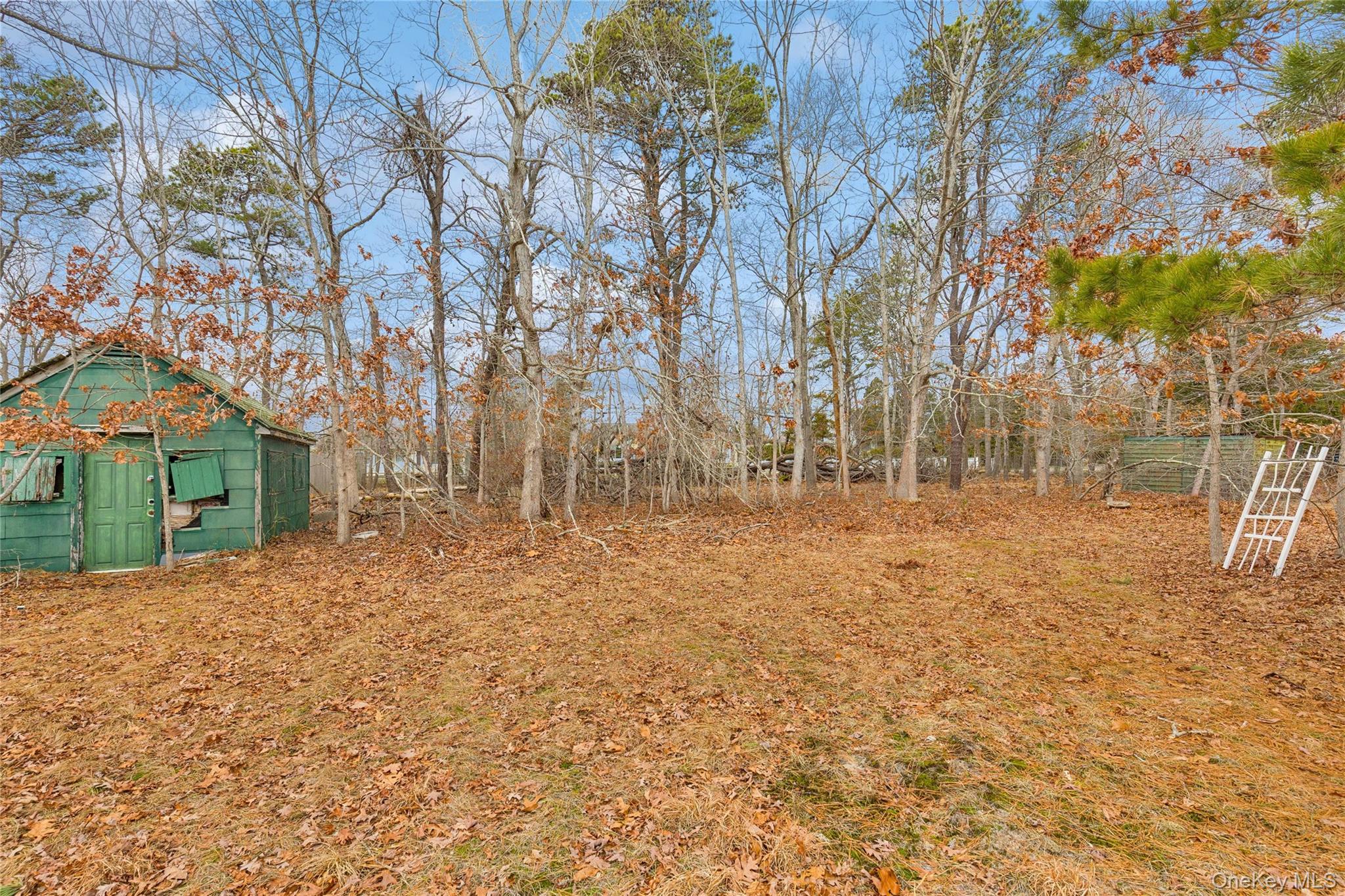 4 East Rampasture Road Hampton Bays, NY 11946 - Photo 26 of 34