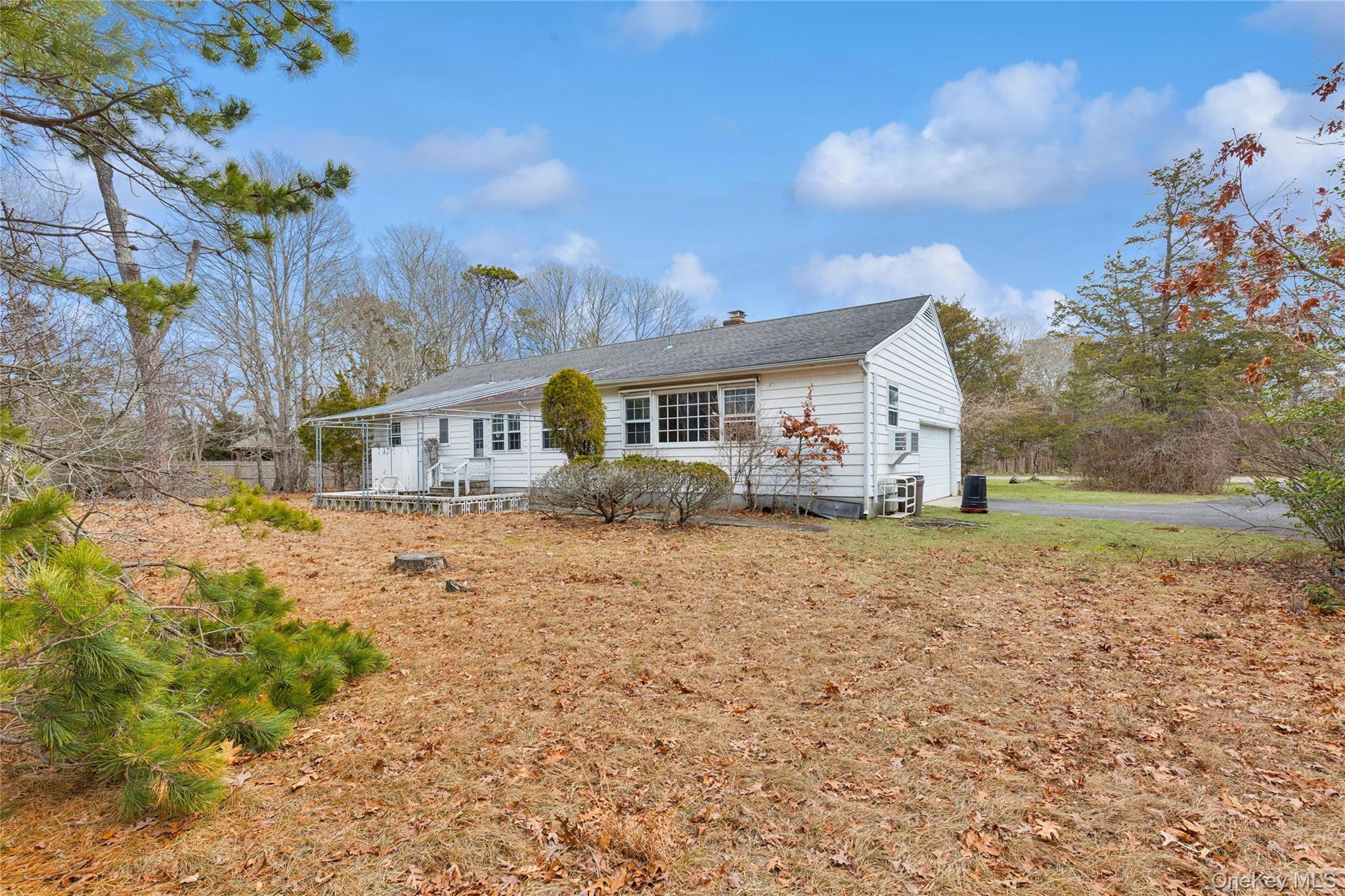 4 East Rampasture Road Hampton Bays, NY 11946 - Photo 27 of 34